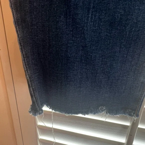 Final Markdown
crown & ivy Blue Ankle Cropped Jeans with Distressed Hem - Picture 2 of 6